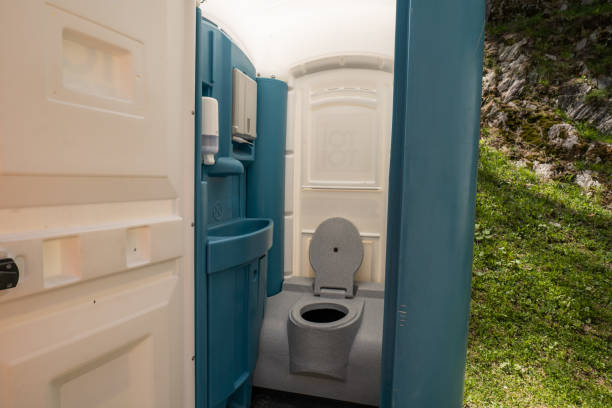 Best Luxury portable toilet rental  in Barclay, NJ